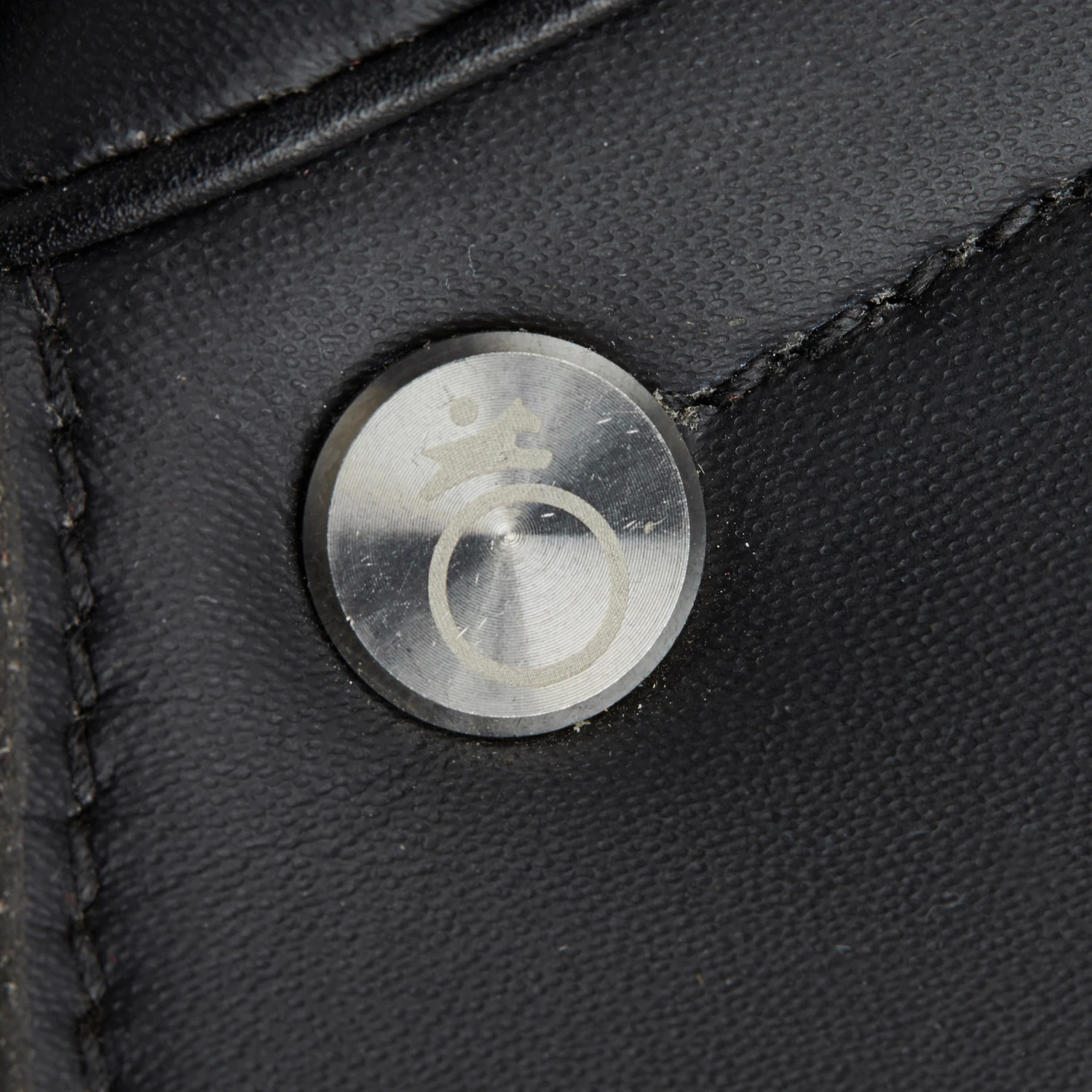 Synthia Horse Riding Synthetic All-Purpose 16"5 Saddle For Horse & Pony - Black 11 Synthia Horse Riding Synthetic All-Purpose 16"5 Saddle For Horse & Pony - Black - Image 11