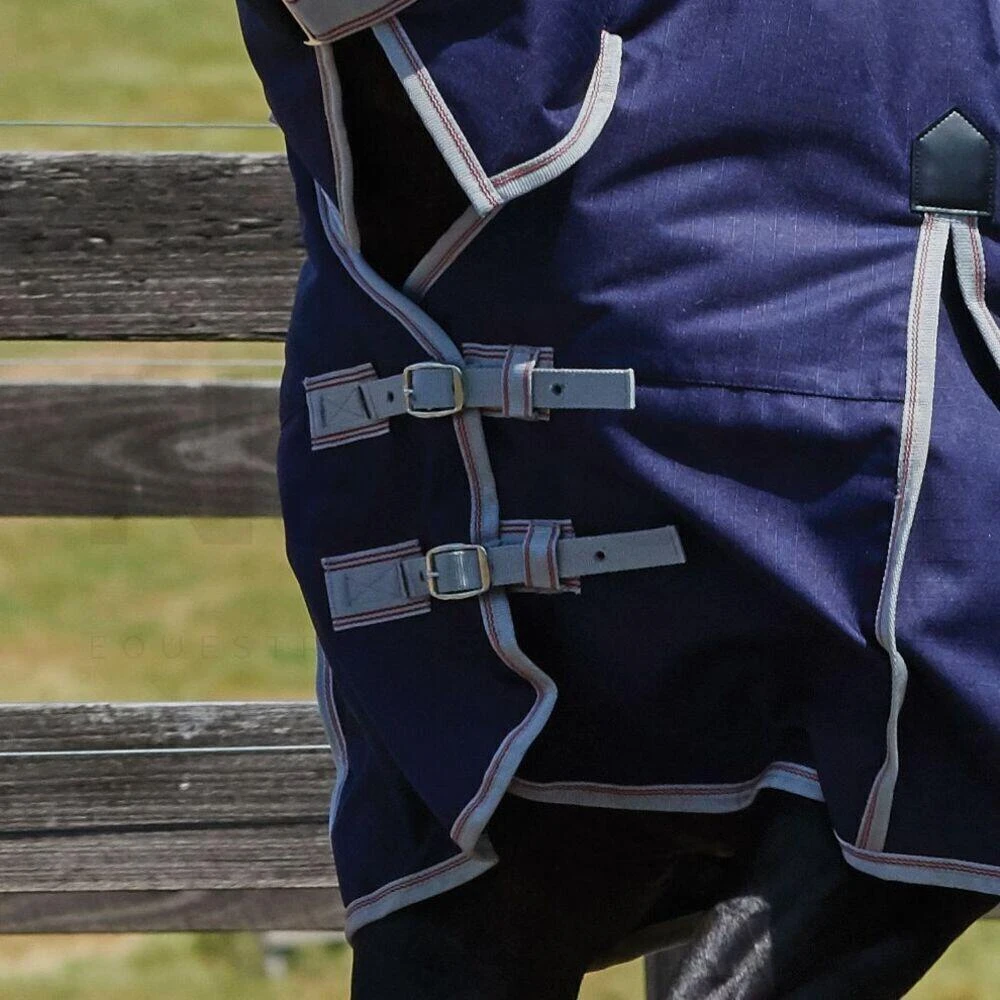 Weatherbeeta Comfitec Essential Plus Detachable Neck Lightweight Horse Turnout Rug 2 Weatherbeeta Comfitec Essential Plus Detachable Neck Lightweight Horse Turnout Rug - Image 2