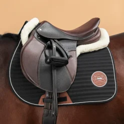 Synthetic Sheepskin Saddle Pad 900 -Equestrian Supplies Store kc384ae64aafaba5203295ec7dc97b99d