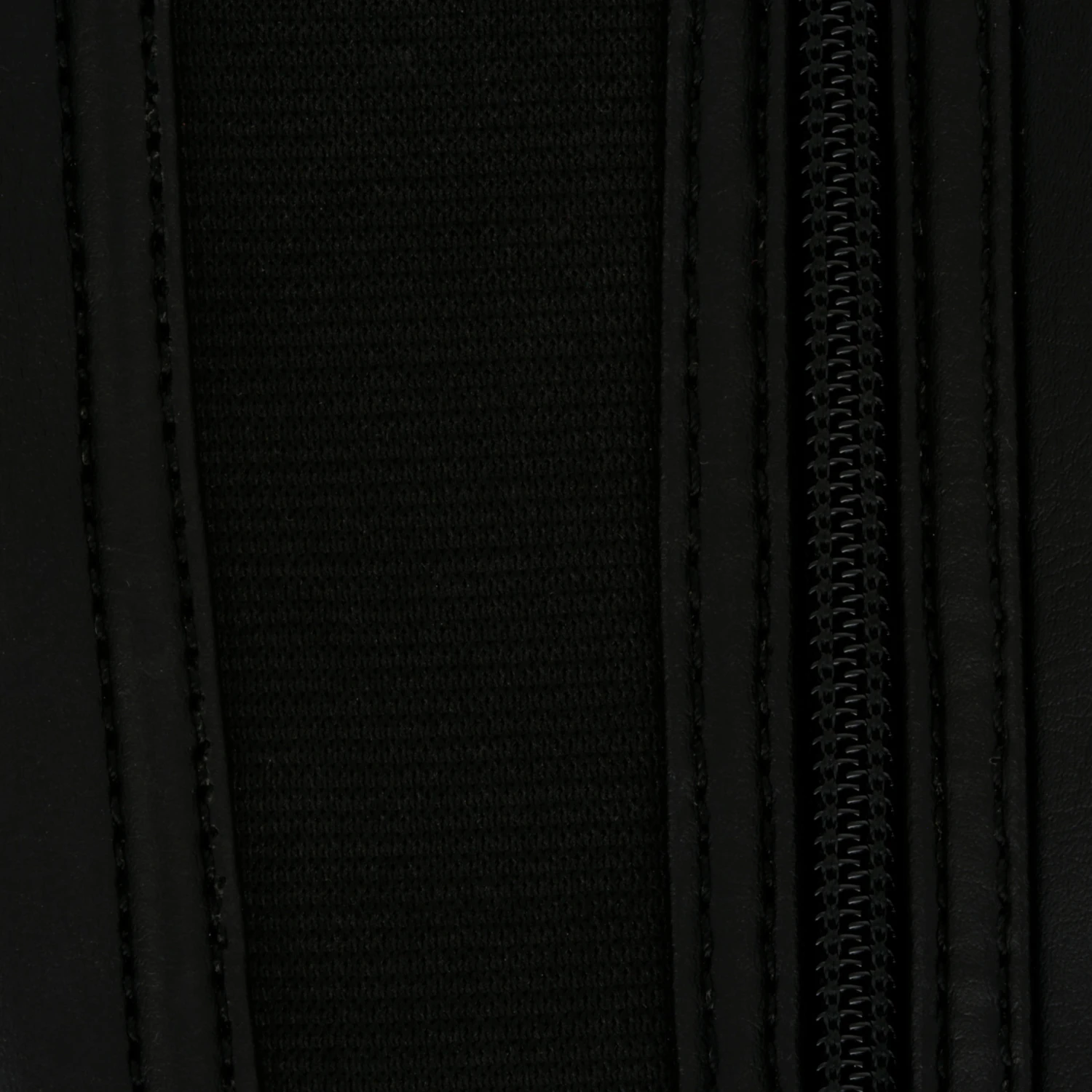 Kids' Horse Riding Classic Synthetic Half Chaps 140 5 Kids' Horse Riding Classic Synthetic Half Chaps 140 - Image 5